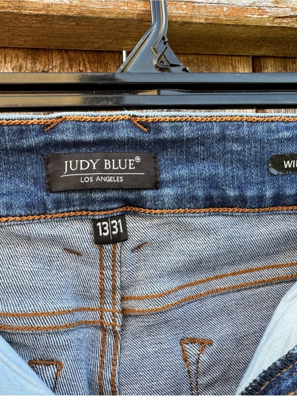 Judy Blue Medium Blue Wide-Leg High-Rise Jeans - Picture 2 of 3